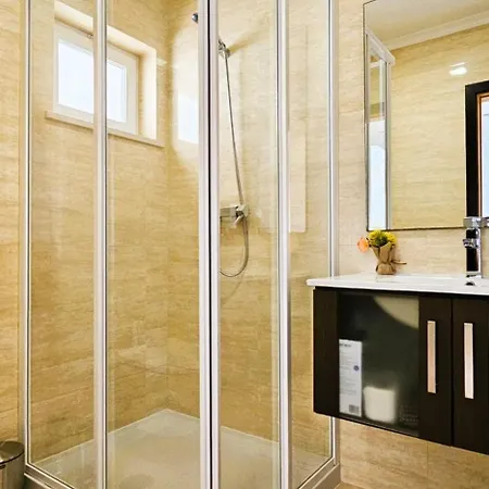 Ferienhaus V3 Soliveira- Casas & Papeis Armação de Pêra