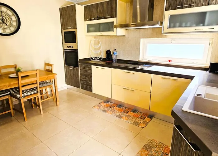 V3 Soliveira- Casas & Papeis