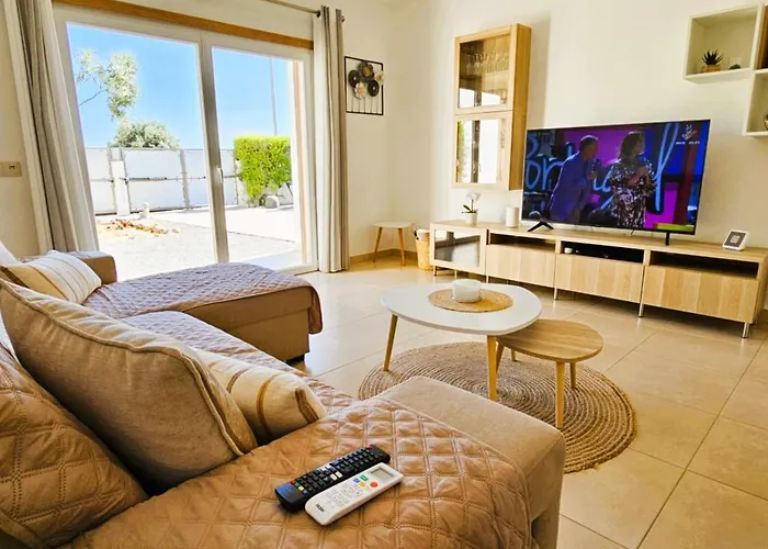 V3 Soliveira- Casas & Papeis 別荘 アルマカオ・デ・ペラ