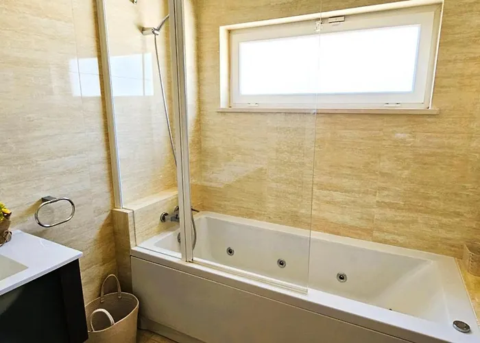 別荘 V3 Soliveira- Casas & Papeis