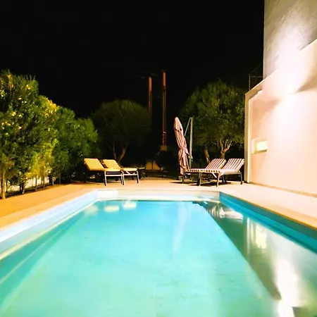 Holiday home V3 Soliveira- Casas & Papeis Armacao de Pera