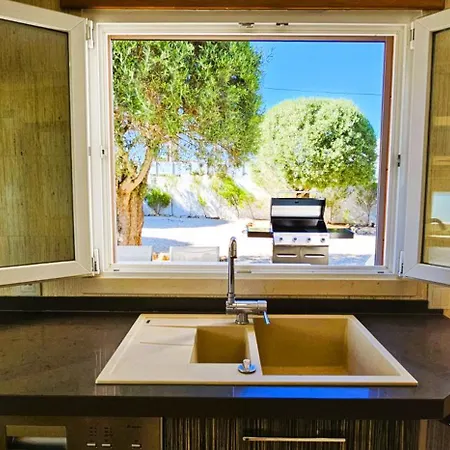 Holiday home V3 Soliveira- Casas & Papeis Armacao de Pera